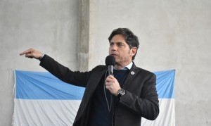 Kicillof arengó a los intendentes para que se despabilen y militen a Sergio Massa
