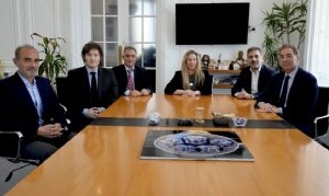 Milei se reunió con Santilli y Ritondo y aumentan las chances de una alianza entre LLA y el PRO en PBA