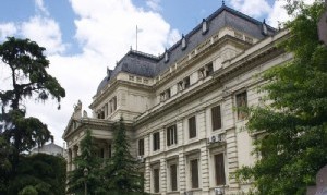 La Legislatura aprobó los plazos electorales que pedía la Junta