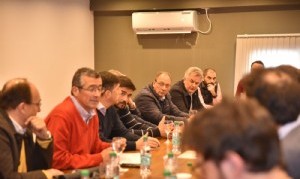 Kicillof en campaña desfinancia a los municipios opositores: más de 6 millones de bonaerenses perjudicados