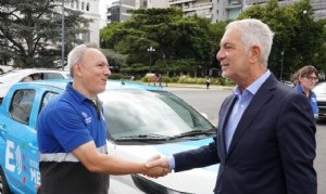 La Plata: Alak presentó un nuevo sistema inteligente para el control del Estacionamiento Medido