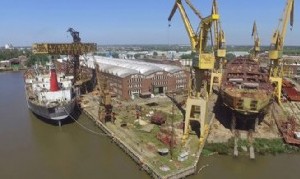 Castello impulsa la privatización del Astillero Río Santiago por su déficit millonario