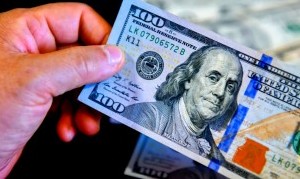 El Gobierno intervendrá en el mercado de cambios