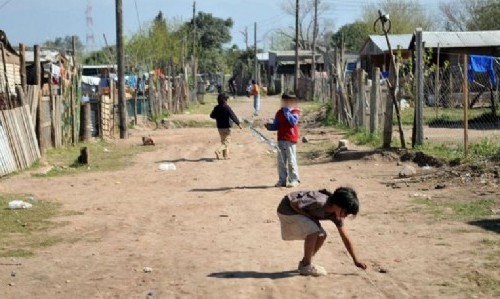 Alarmante realidad: más de la mitad de los chicos en Argentina son pobres y el 30% sufre hambre