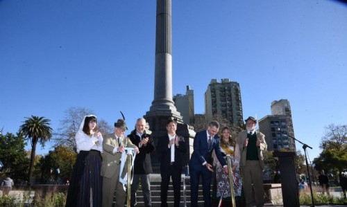 La Plata: Alak y Kicillof inauguraron la nueva Plaza Italia tras su reconstrucción