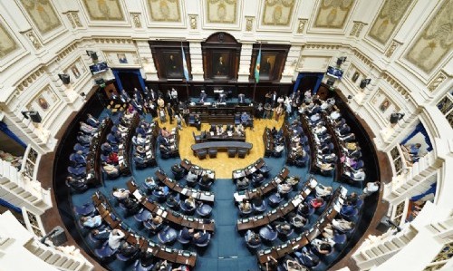 Se aprobaron modificaciones que agilizan  el régimen de adopción en PBA