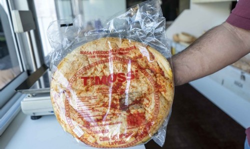 Alimentos, artículos de limpieza y más: la nueva lista de precios accesibles del Mercado Central de La Plata