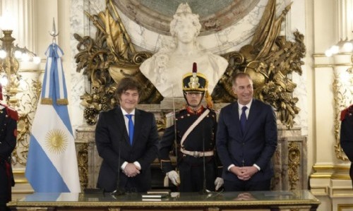 Santilli juró como ministro del Interior de la Nación en medio de ruidos por la redefinición de la cartera